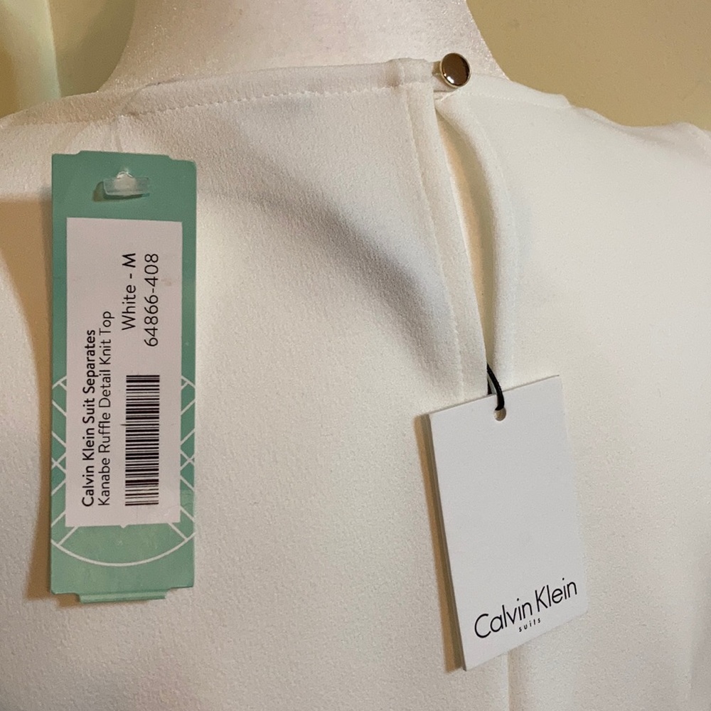 [Calvin Klein] Kanabe Ruffle Detail Knit Top - Picture 3 of 13